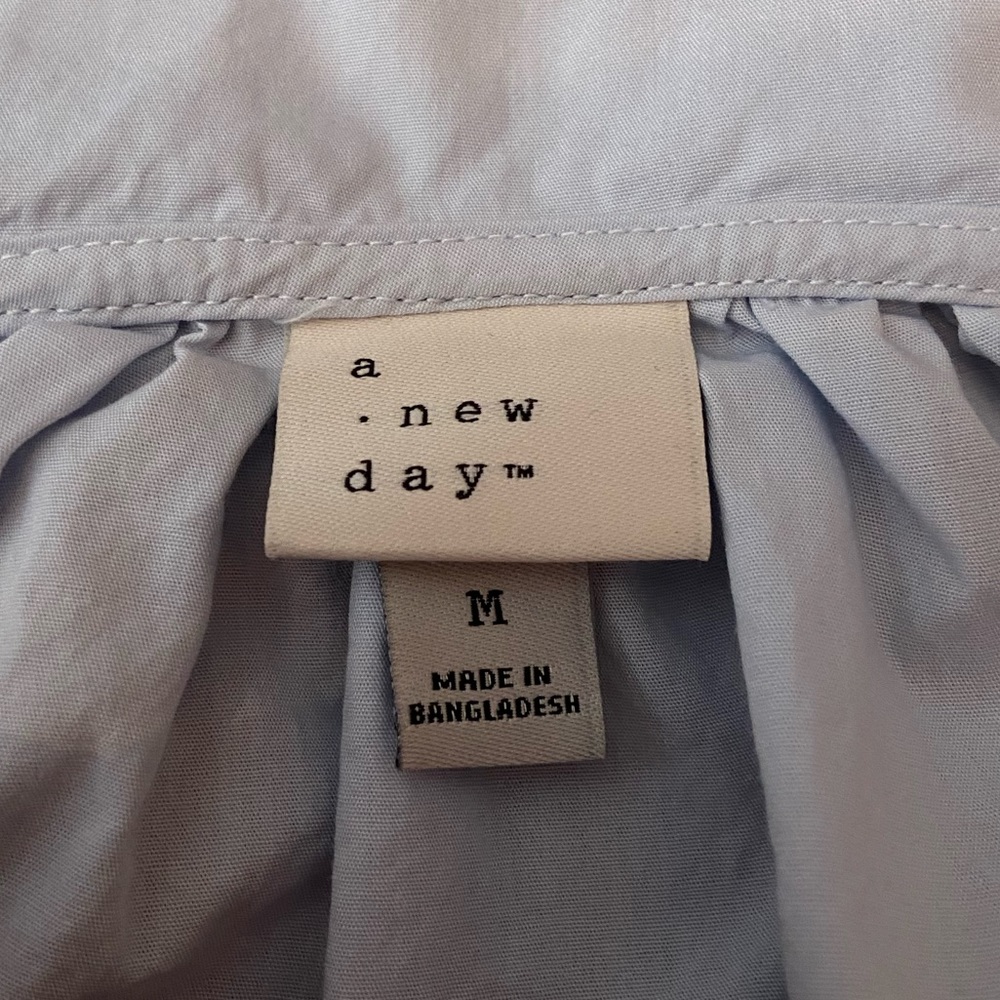 Blouse - Picture 2 of 2